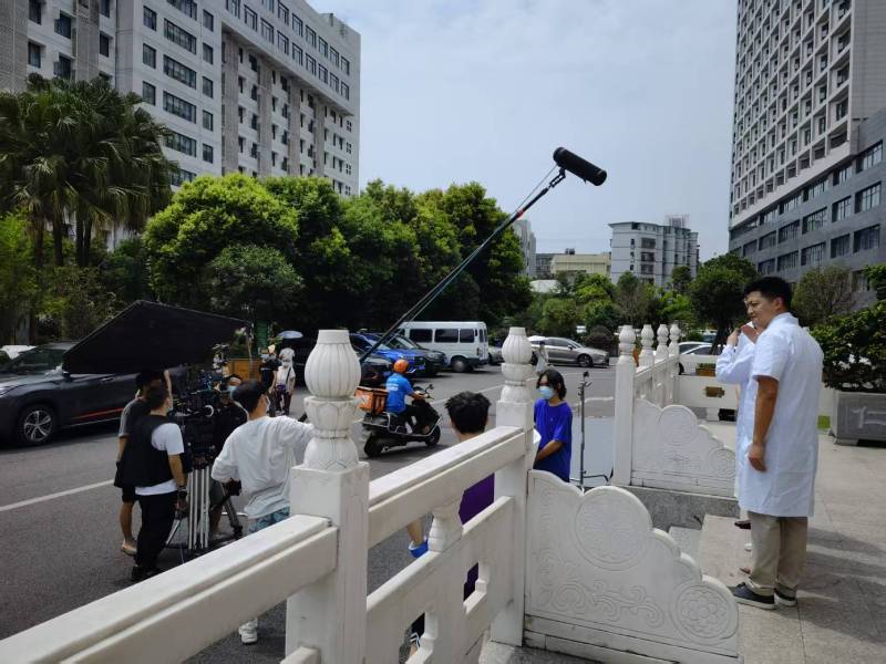 裕安区广告片拍摄公司低成本实现高规格制作的诀窍